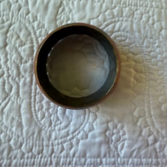 vintage metal enamel flower bangle bracelet - Picture 2 of 8